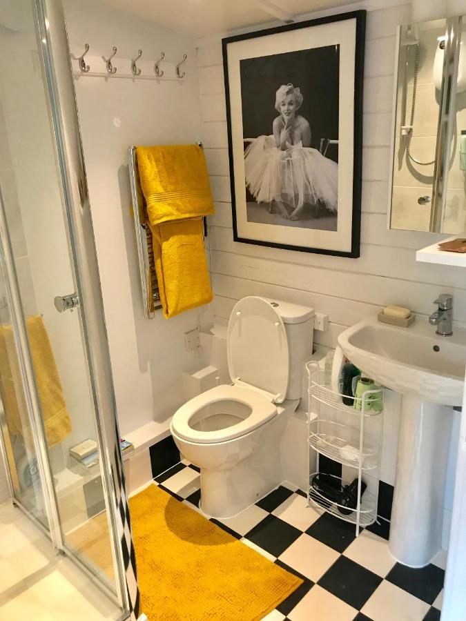 Ibiza Casa Hotel Whitstable Kültér fotó